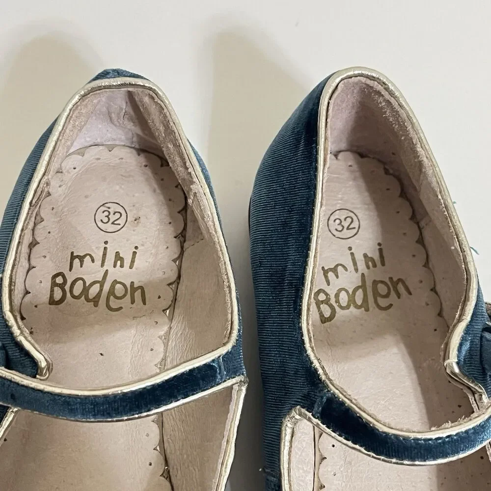 Mini Boden Blue Velvet Mary Jane Shoes Buckle Flats Girls Size 32 US 13.5